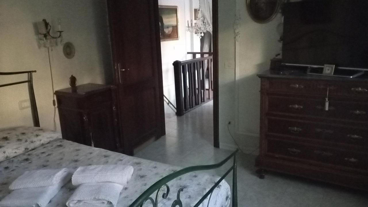 Domus Garden Bed & Breakfast Olbia Exterior photo